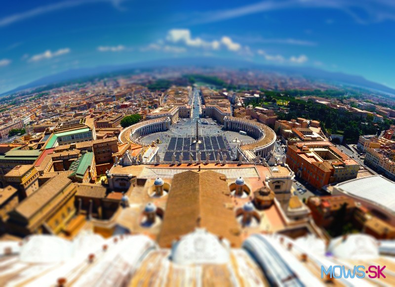 Výhľad z Vatikánskej veže na mesto Rím