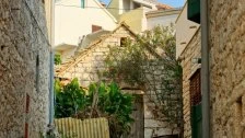 Uličky v historickej časti mesta Primošten