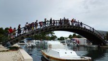 Most v Trogire